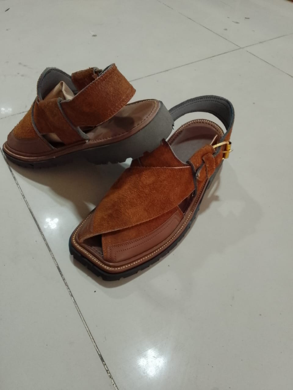 Peshawari Chappal (Kaptan) 16